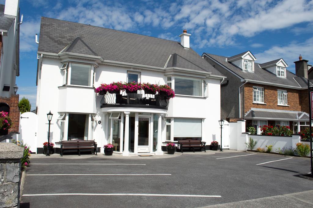 Balcony House Hotel Galway Bagian luar foto