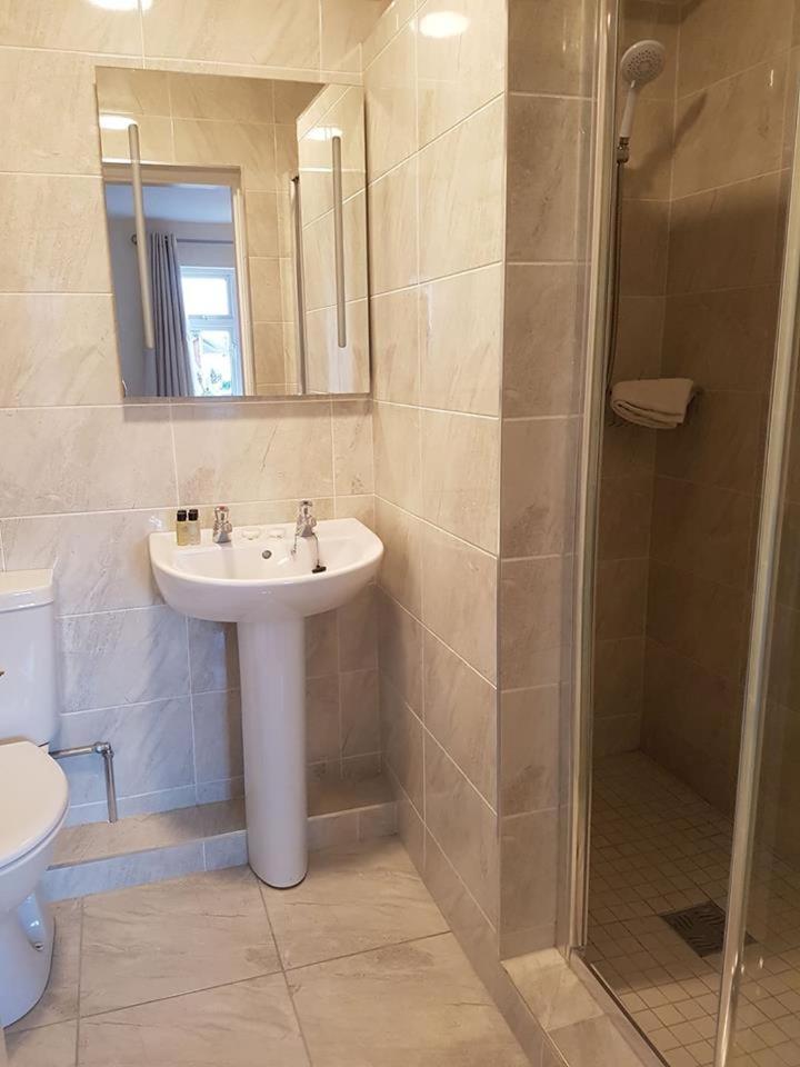 Balcony House Hotel Galway Bagian luar foto